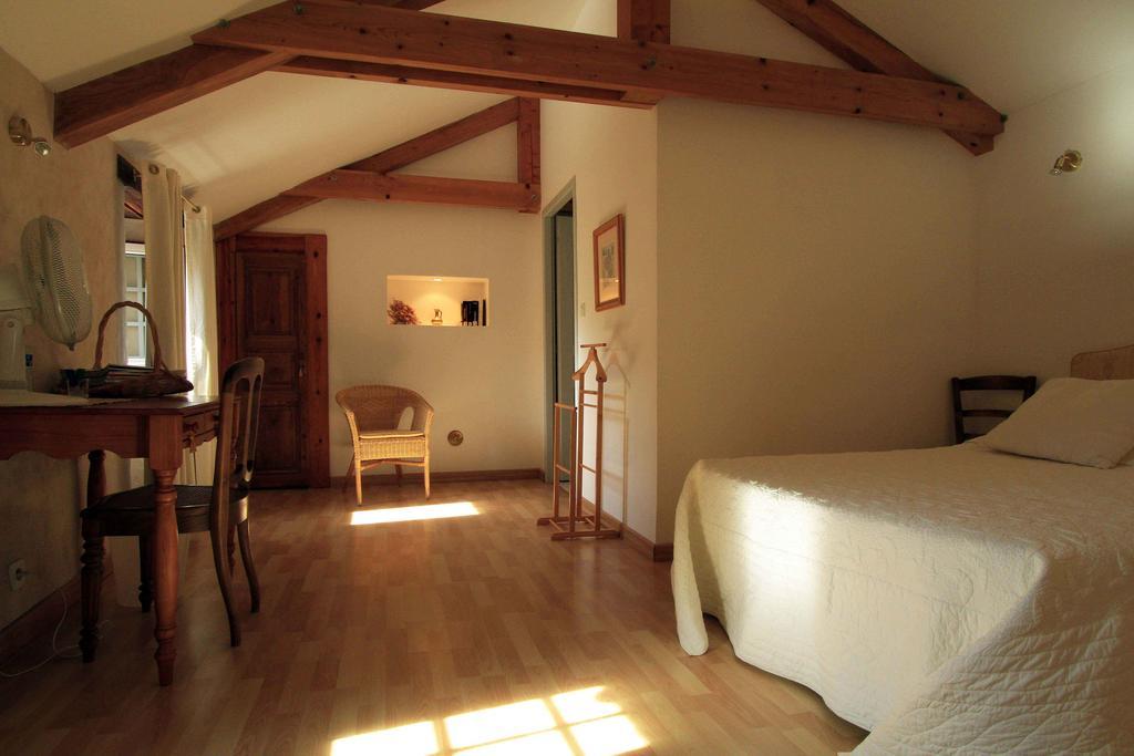 Domaine Sermet Bed & Breakfast Calmels-et-le-Viala Phòng bức ảnh